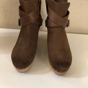 Free People Bungalow Suede Clog Booties size 38